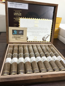 Xì gà Montecristo Espada - Hộp 10 điếu